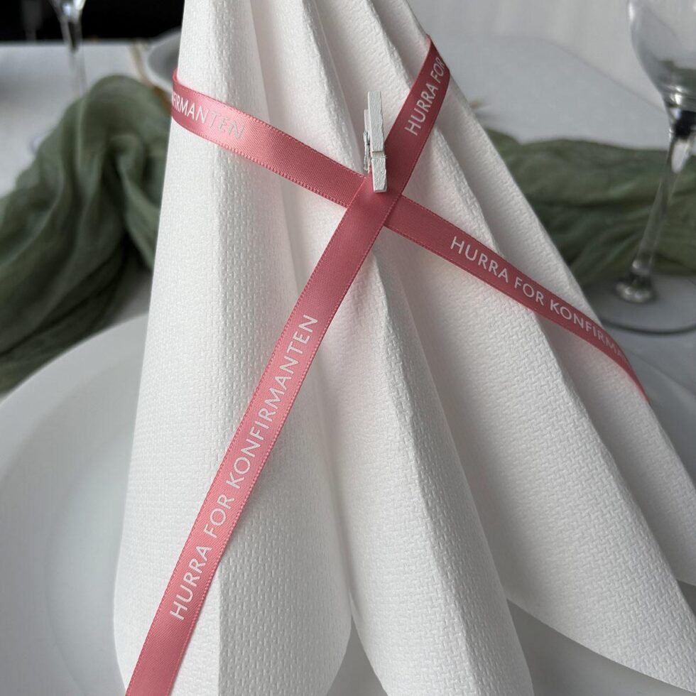 Silkebånd, rosa - Hurra for konfirmanten - 10m
