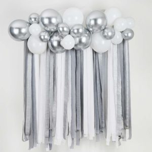 Ballongbue med pynt - Sølv og hvit