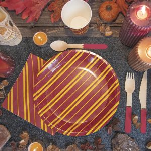 Papptallerkener, rød med gule striper - 8 stk