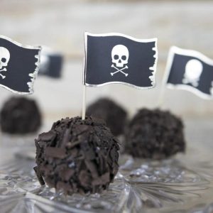 Cupcakepynt, piratflagg med hodeskalle - 10 stk