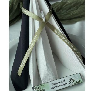 Silkebånd, grønn - Hurra for konfirmanten - 10m