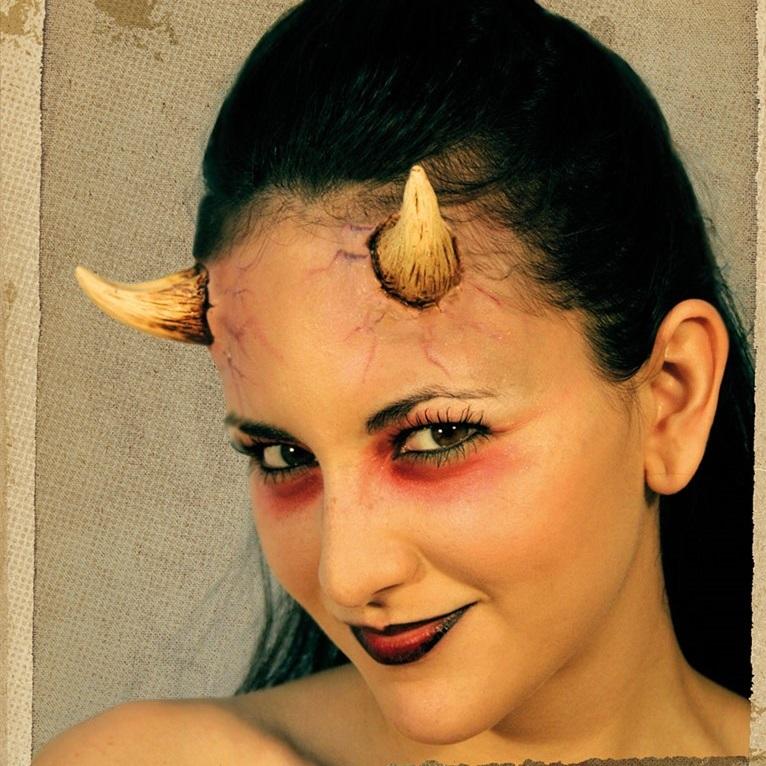 Falskt latexsår, horn