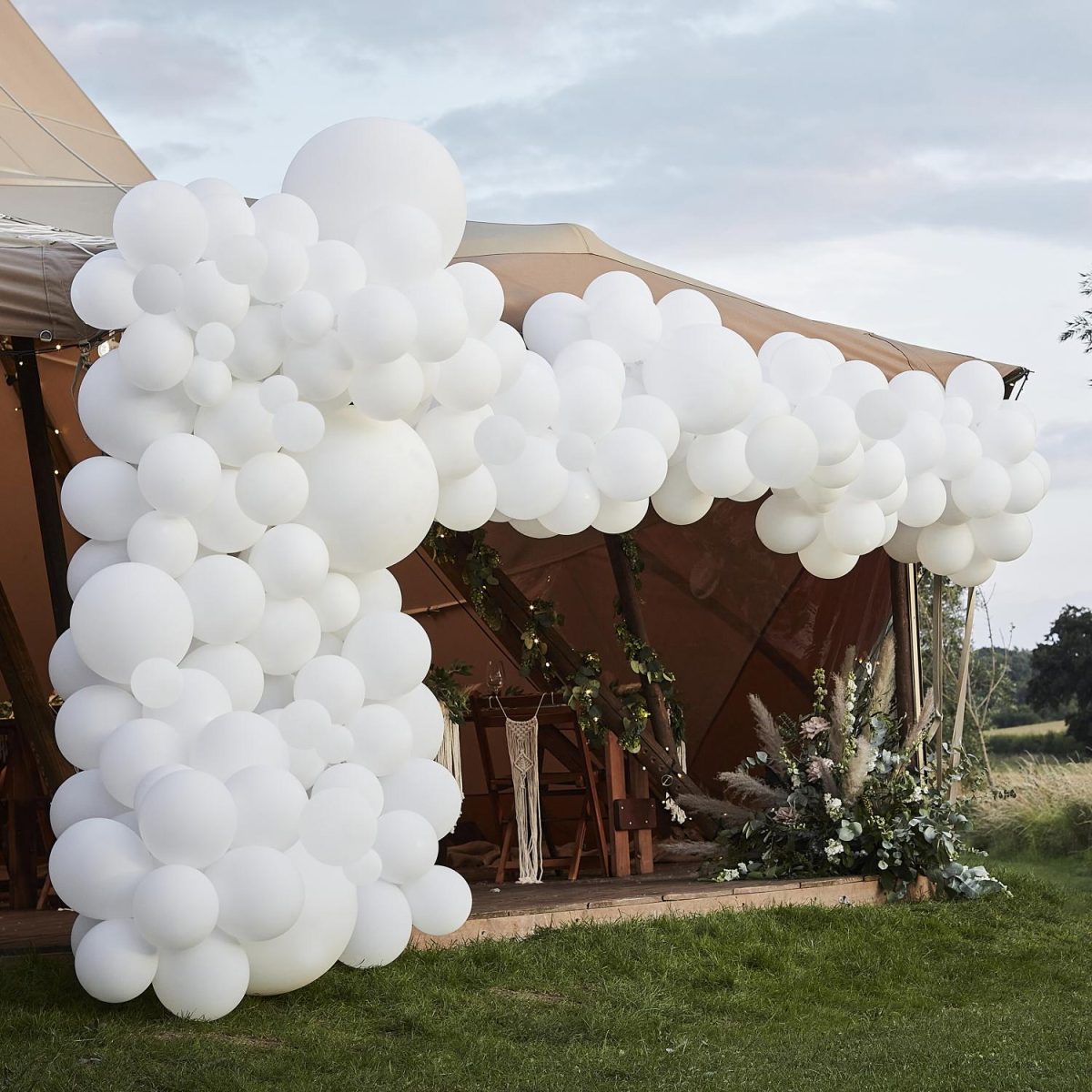 Ballongbue, gjør det selv - hvit luksus