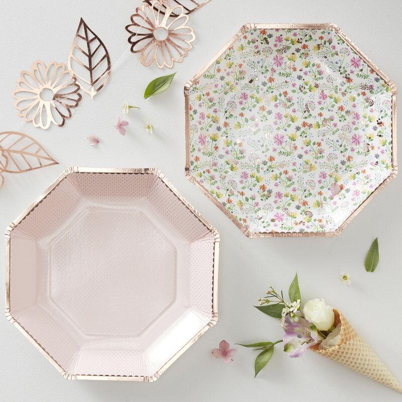 Papptallerkener, floral rosegull – 8 stk