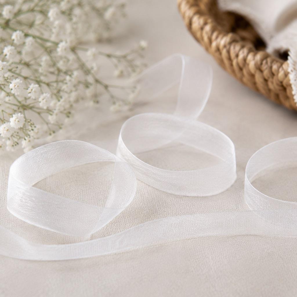 Chiffonbånd 6mm, hvit – 25 m