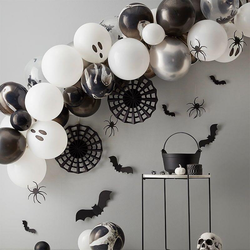 Ballonggirlander med pynt - halloween