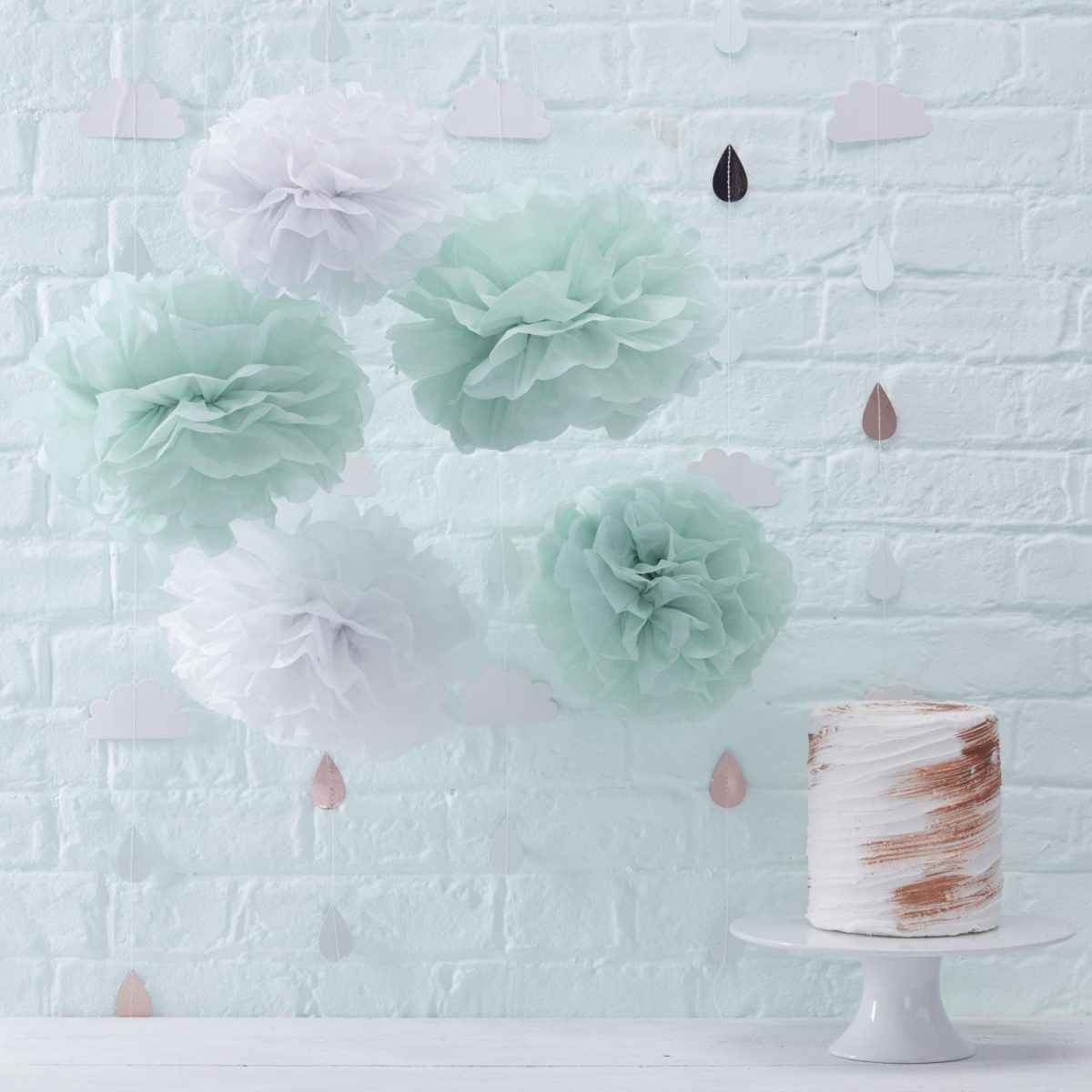 Pompoms mint og hvitt – 5 stk
