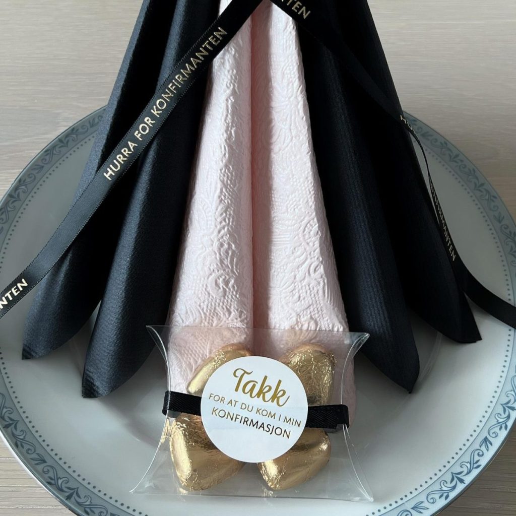 Klistremerker, Konfirmasjon takk, gull og hvit - 24 stk