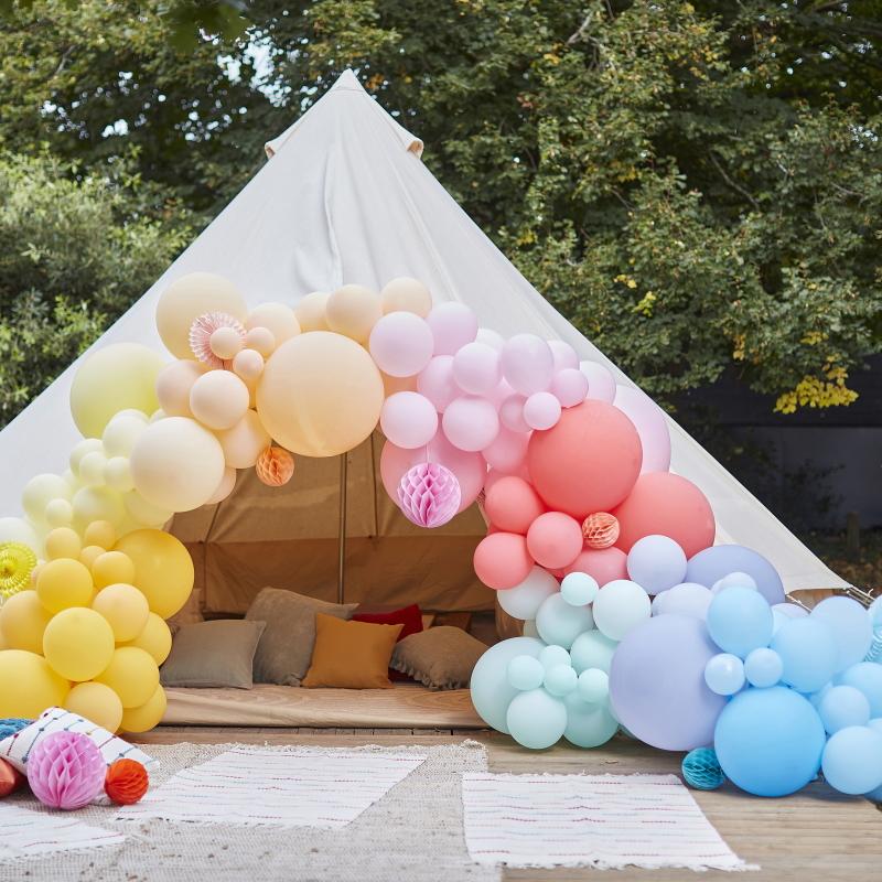 Ballongbue, regnbue med pynt - 213 deler