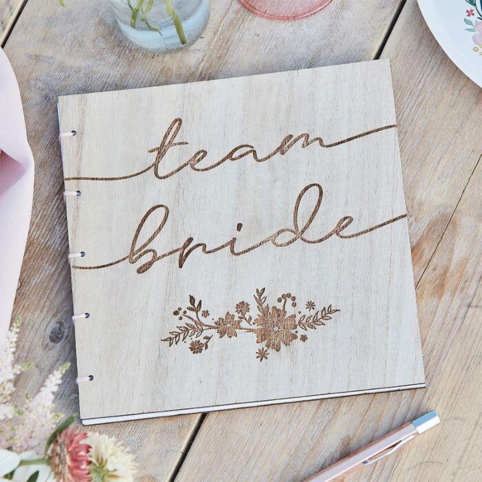 Gjestebok treverk, Team Bride - botanisk boho